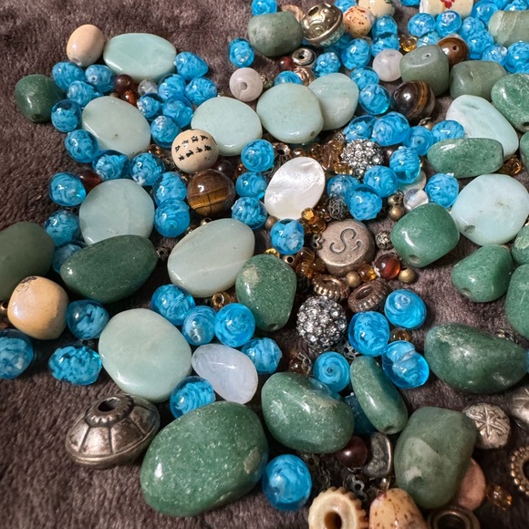 Mixed Lot Beads & Stones - Women’s Jewelry - Green Blue Bronze - Jade / Glass - Picture 3 of 7
